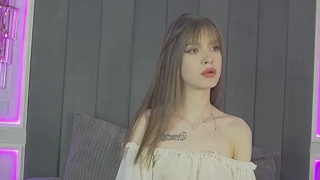 BellaSecrett online show from 03/16/25, 09:37