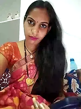 Hotty-Nidhi online show from 03/13/25, 08:15