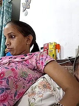 Hotty-Nidhi online show from 05/29/26, 06:28