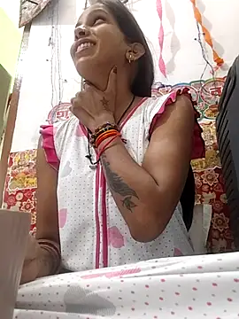Hotty-Nidhi online show from 06/13/26, 03:26
