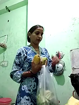 Hotty-Nidhi online show from 07/28/26, 02:35