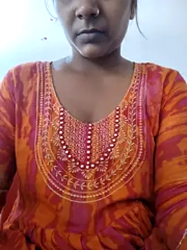 Snapshot of indiancute43 chatting on 07/13/26, 06:49 indiancute43 online show from 07/13/26, 06:49