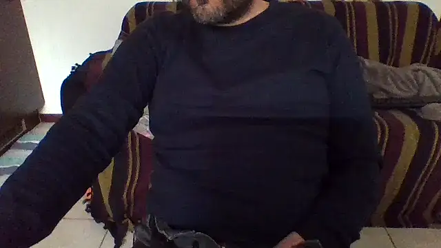 Snapshot of maxxxio12 chatting on 03/07/26, 02:36 maxxxio12 online show from 03/07/26, 02:36