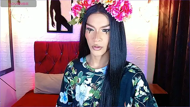 agatha rodriguez online show from 10/03/25, 01:52