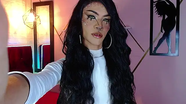 agatha rodriguez online show from 10/19/25, 02:40