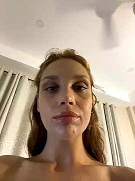 Snapshot of Nastyusha_bc chatting on 10/27/25, 06:01 Nastyusha bc online show from 10/27/25, 06:01