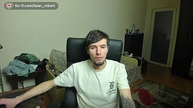 Snapshot of JustinPorno chatting on 10/26/25, 01:17 JustinPorno online show from 10/26/25, 01:17