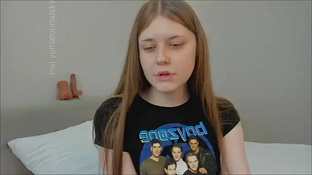 Snapshot of YamatoBrodsky chatting on 10/12/25, 10:03 YamatoBrodsky online show from 10/12/25, 10:03