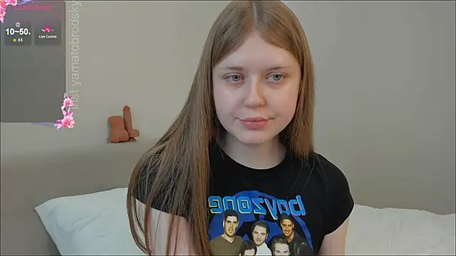 Snapshot of YamatoBrodsky chatting on 10/12/25, 10:20 YamatoBrodsky online show from 10/12/25, 10:20