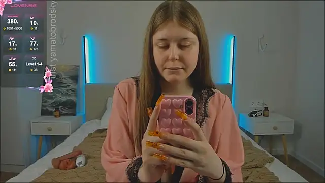 Snapshot of YamatoBrodsky chatting on 10/17/25, 07:05 YamatoBrodsky online show from 10/17/25, 07:05