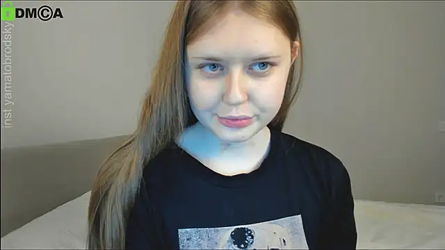 Snapshot of YamatoBrodsky chatting on 11/15/25, 07:32 YamatoBrodsky online show from 11/15/25, 07:32