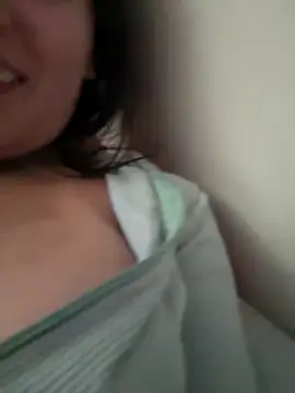 Lilith Thompson online show from 11/09/25, 03:43