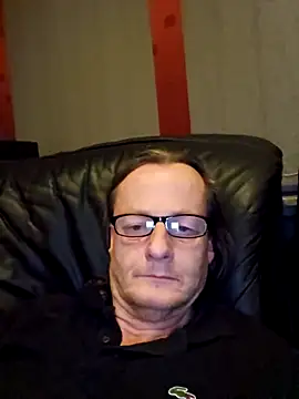 Snapshot of namorreyeb1 chatting on 03/01/25, 10:10 namorreyeb1 online show from 03/01/25, 10:10