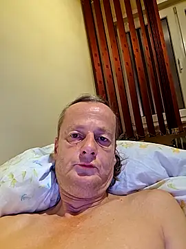 Snapshot of namorreyeb1 chatting on 09/20/25, 05:41 namorreyeb1 online show from 09/20/25, 05:41