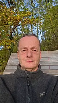 Snapshot of namorreyeb1 chatting on 11/05/25, 02:17 namorreyeb1 online show from 11/05/25, 02:17