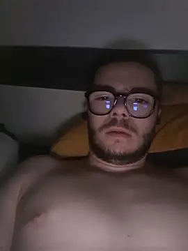 Tutur19 online show from 03/08/25, 09:18