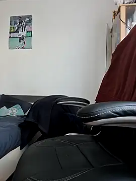 Tutur19 online show from 03/14/25, 12:18