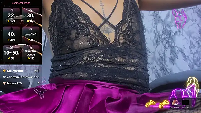 Snapshot of Dayana_20cm chatting on 11/08/25, 06:35 Dayana 20cm online show from 11/08/25, 06:35