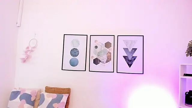 Snapshot of dullce77 chatting on 09/10/25, 07:25 dullce77 online show from 09/10/25, 07:25