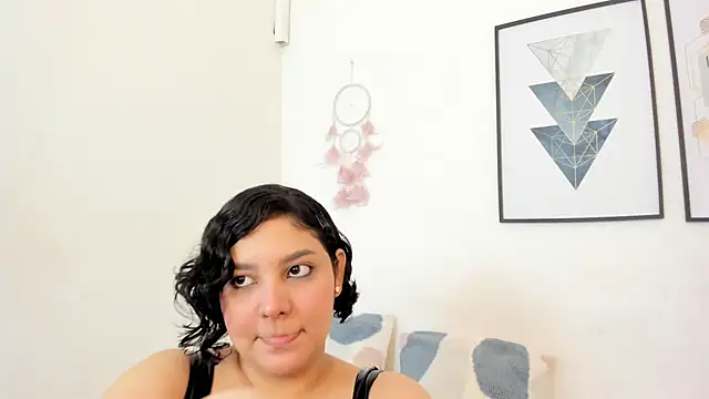 Snapshot of dullce77 chatting on 11/11/25, 07:25 dullce77 online show from 11/11/25, 07:25