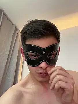 mask guy online show from 03/09/25, 03:11