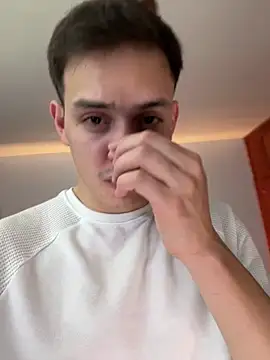 mask guy online show from 03/12/25, 01:58