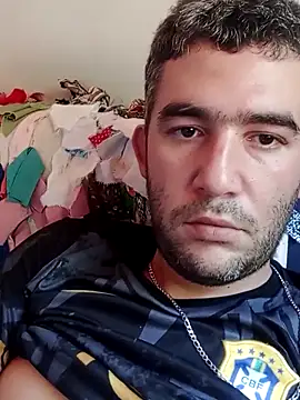 Snapshot of Jefersonj7 chatting on 09/10/25, 04:07 Jefersonj7 online show from 09/10/25, 04:07