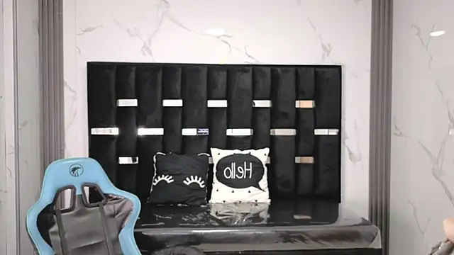 Snapshot of valeria_a1 chatting on 09/23/25, 02:25 valeria a1 online show from 09/23/25, 02:25