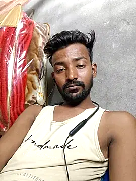 India HOT23 online show from 05/16/26, 06:54