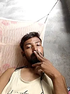 India HOT23 online show from 05/19/26, 12:22