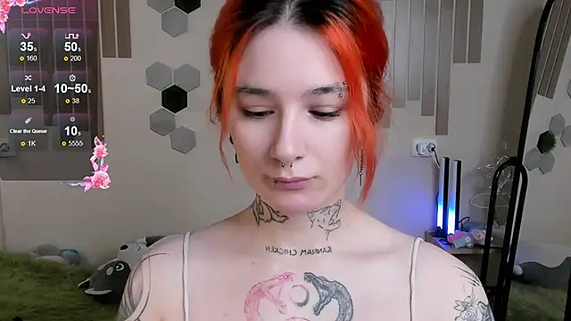 Angel Monica online show from 10/02/25, 01:34