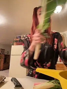 SusieandLacey online show from 10/23/25, 12:32