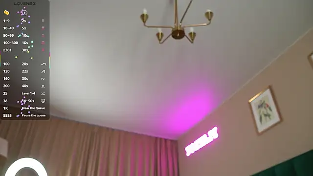 Sweet Jealousy online show from 10/13/25, 09:53