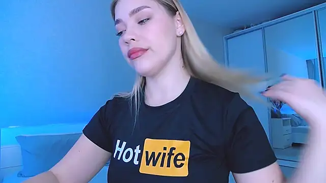 DIANAxxxDIAMOND online show from 10/13/25, 08:03