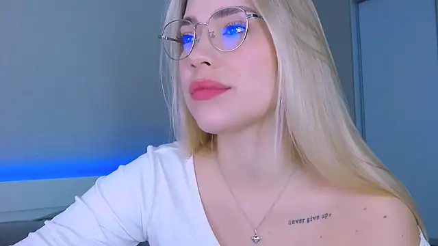 DIANAxxxDIAMOND online show from 10/17/25, 07:22