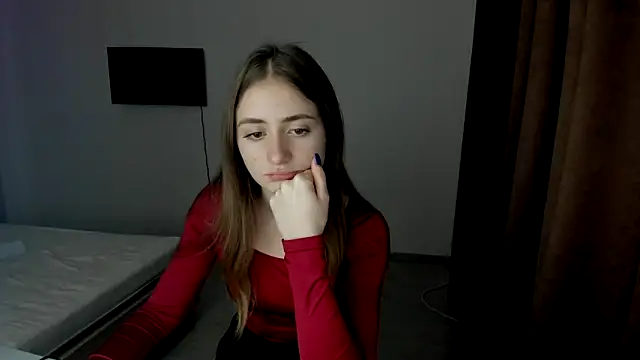 LilyHaart online show from 10/31/25, 08:10