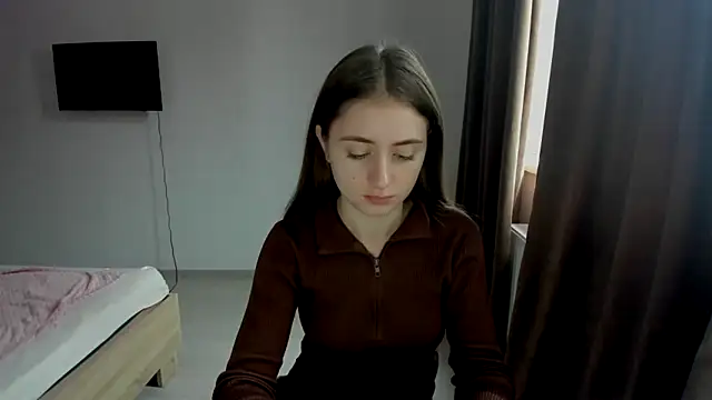 LilyHaart online show from 11/04/25, 12:15