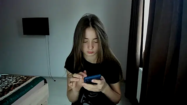 LilyHaart online show from 11/07/25, 05:29