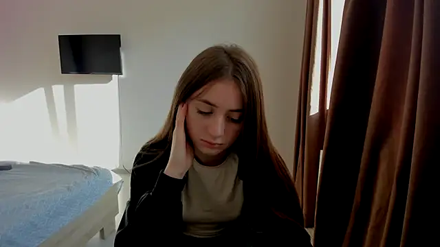 LilyHaart online show from 11/14/25, 11:42