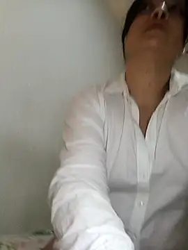 megan milf79 online show from 04/25/26, 01:30
