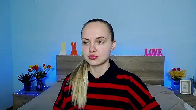 KhaleesiMoon online show from 03/13/25, 10:43