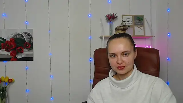 KhaleesiMoon online show from 03/18/25, 05:09