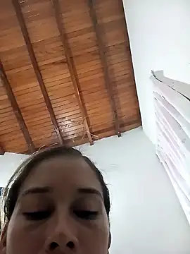 Sexi girl29 online show from 10/22/25, 01:17