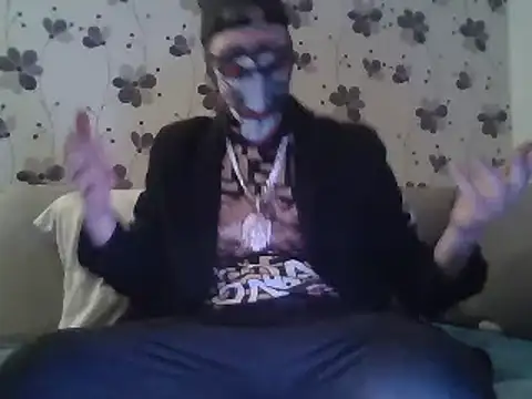 ThePython666 online show from 03/13/25, 02:05