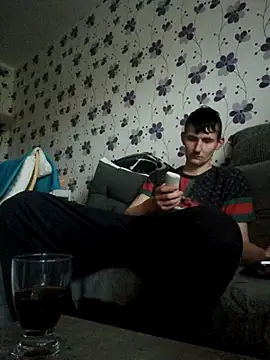 ThePython666 online show from 11/01/25, 02:41