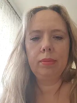 Irina3718 online show from 11/17/25, 11:27
