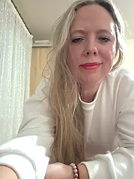 Irina3718 online show from 11/28/25, 03:14