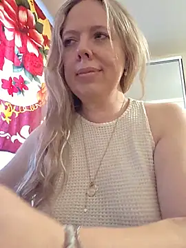 Irina3718 online show from 06/11/26, 02:04