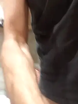 Snapshot of AntonyXsmile chatting on 03/22/25, 11:11 AntonyXsmile online show from 03/22/25, 11:11