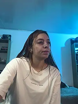 Snapshot of Soy_mangx chatting on 09/22/25, 02:35 Soy mangx online show from 09/22/25, 02:35